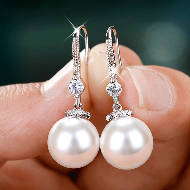 Dangling Pearl Earrings - MOJ LANE